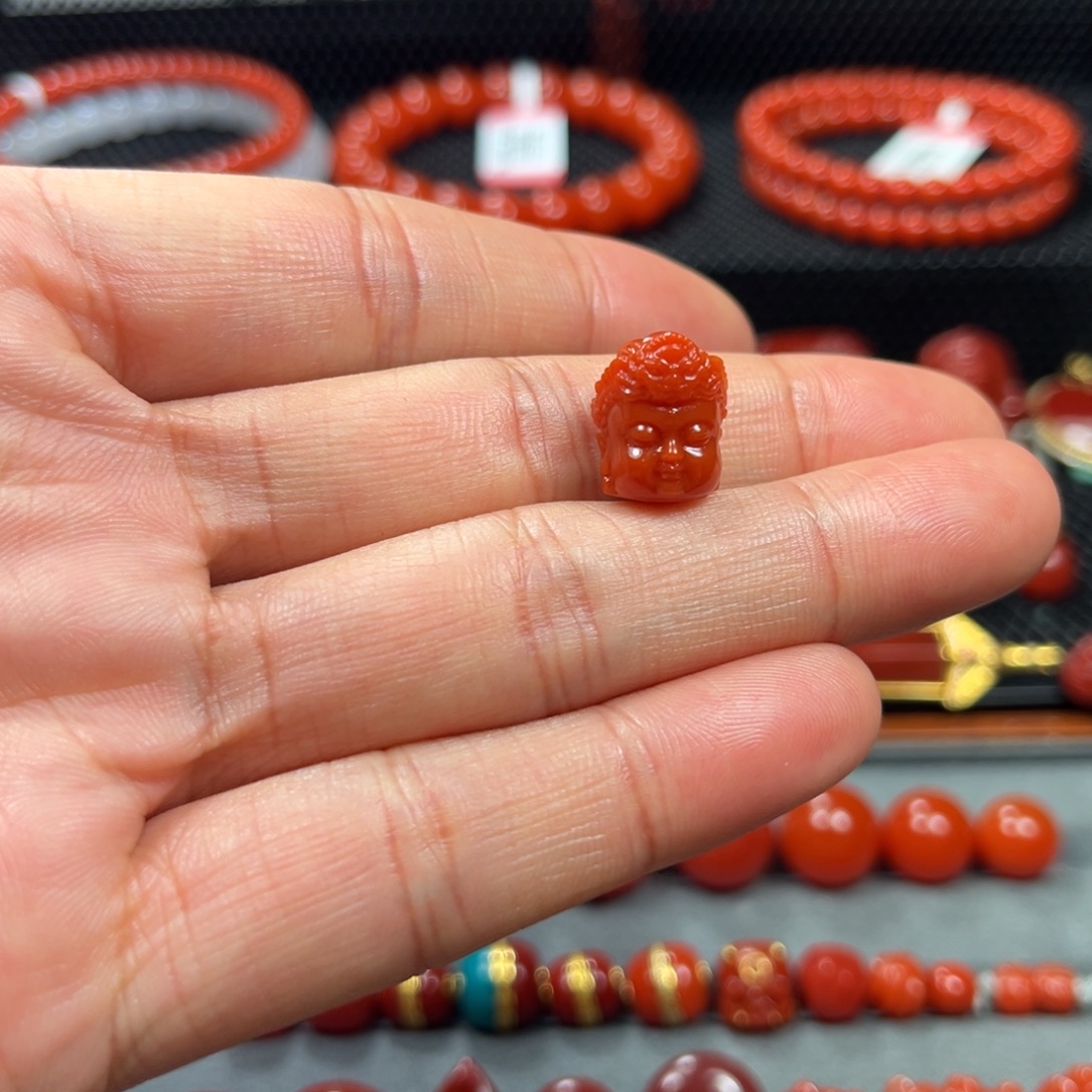 南红玛瑙未镶嵌宝宝佛