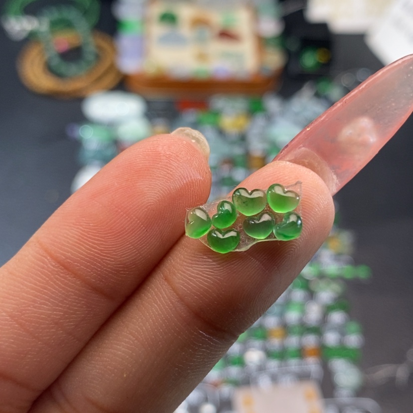 【闪购商品】翡翠挂件未镶嵌爱心