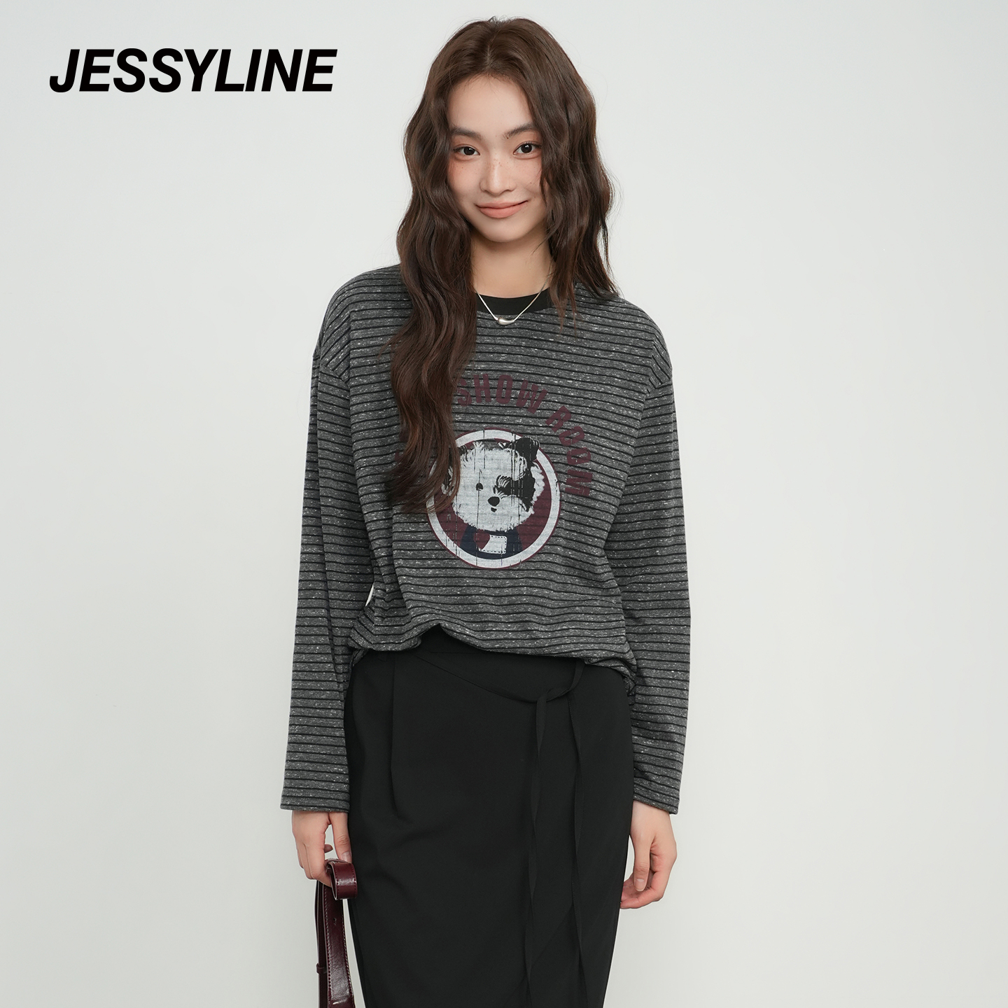 jessyline 2025秋季新款 杰茜莱条纹上衣针织衫通勤宅萌系圆领T恤