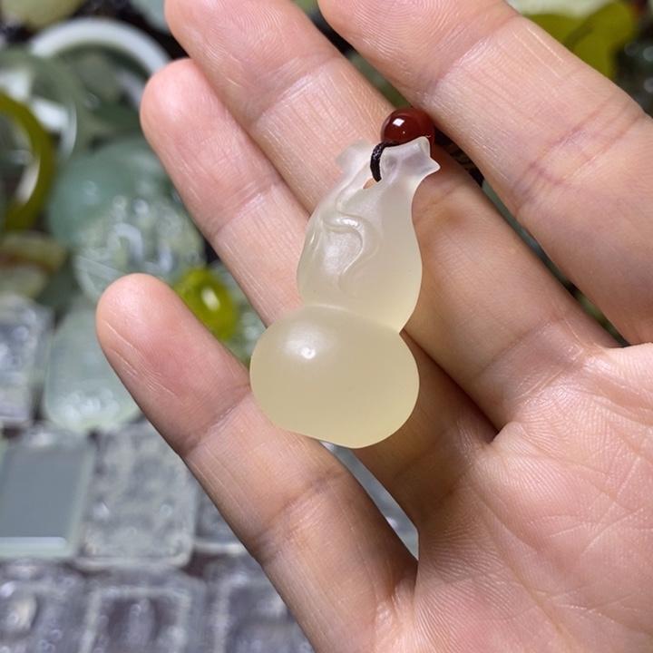 岫玉岫玉挂件未镶嵌