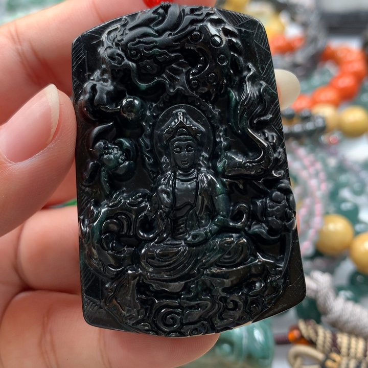 翡翠颈饰未镶嵌保真天然A货翡翠