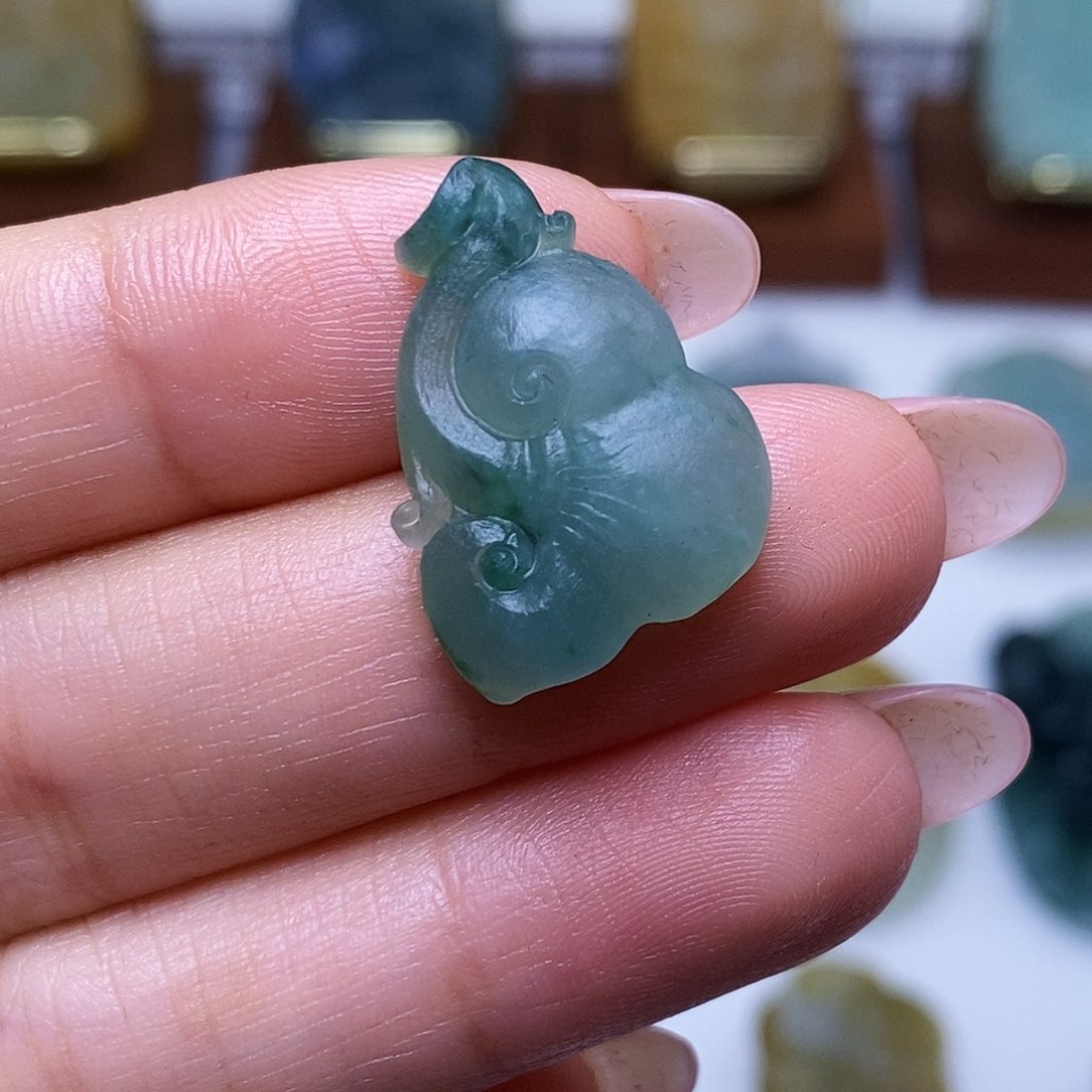 定制翡翠未镶嵌毛货