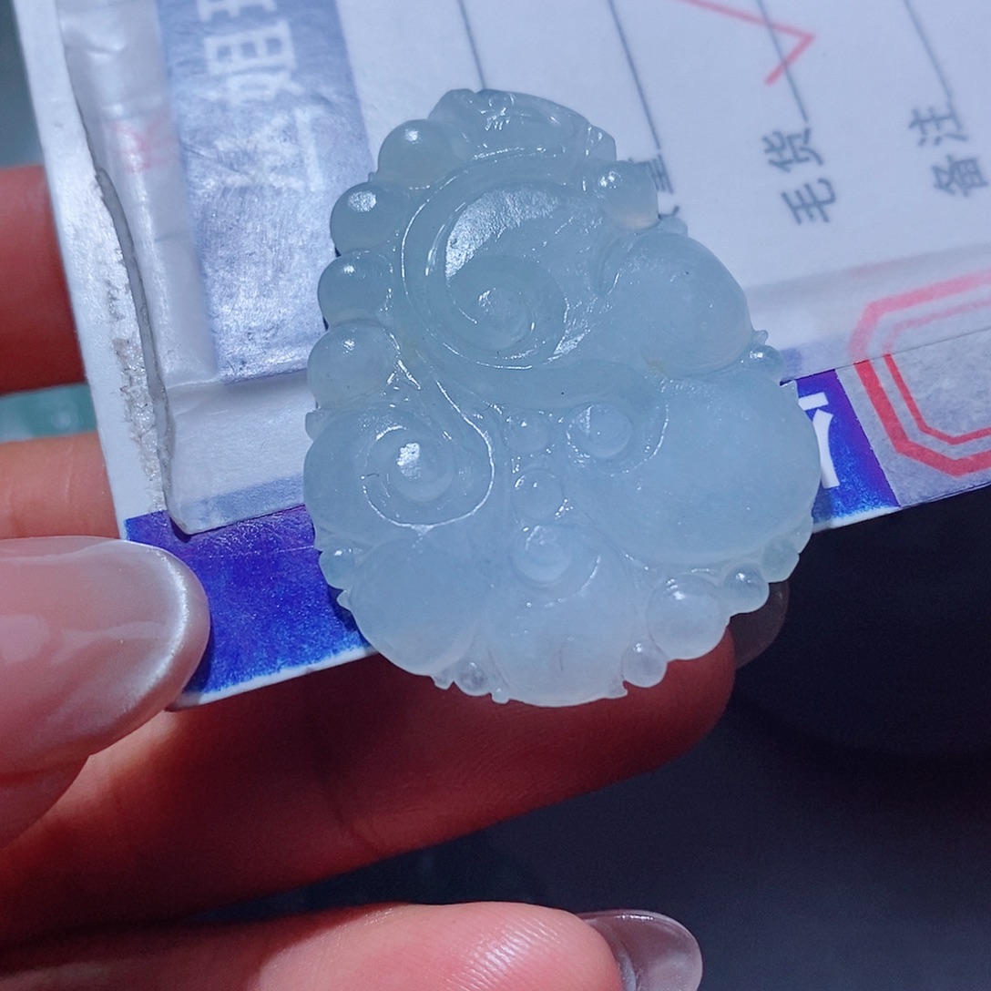 定制翡翠未镶嵌翡翠