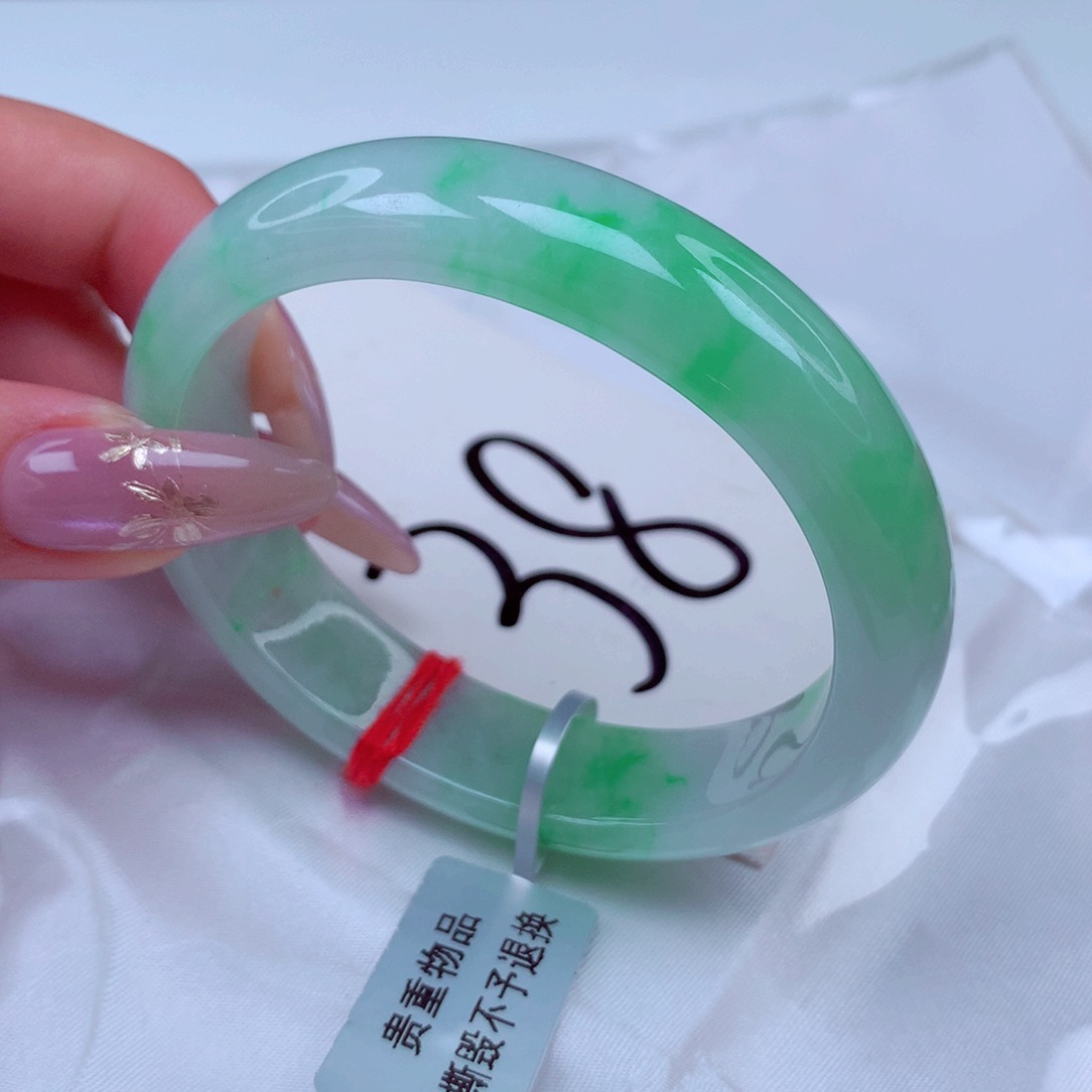 翡翠手镯未镶嵌翡翠54贵妃