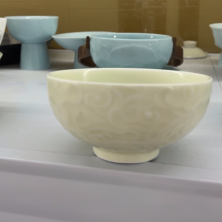 福利待遇多多哦哦哦