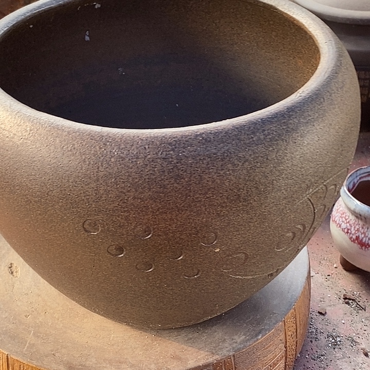 紫砂花盆内20高度18.5瑕疵不包损