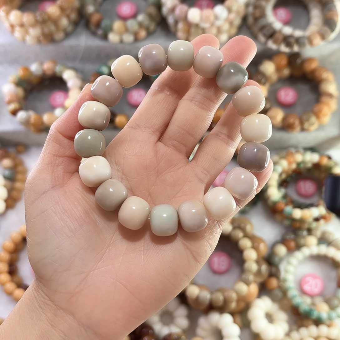 菩提根/象牙果手串