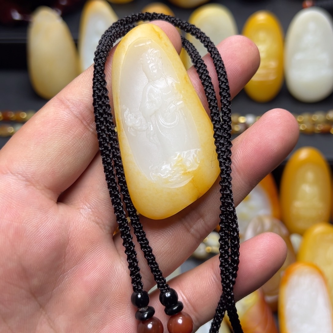 皖***力和田玉未镶嵌挂件