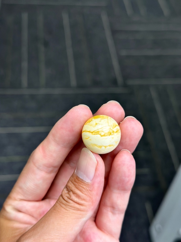蜜蜡金橘圆珠虎皮纹 蜡质底色好 盘玩值得 21mm5.22克