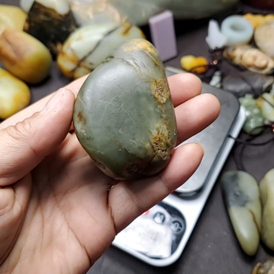 和田玉（糖玉）未镶嵌挂件