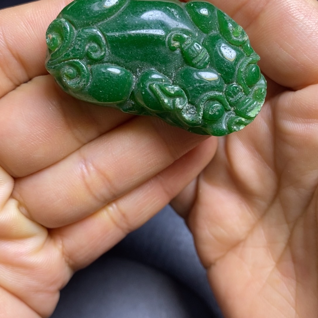 未镶嵌和田玉（糖玉）挂件