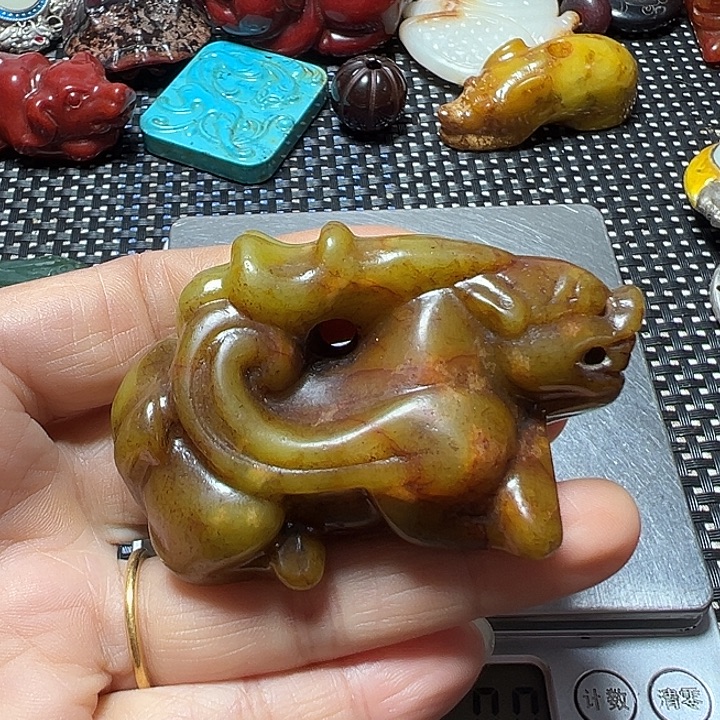 和田玉（糖玉）未镶嵌挂件