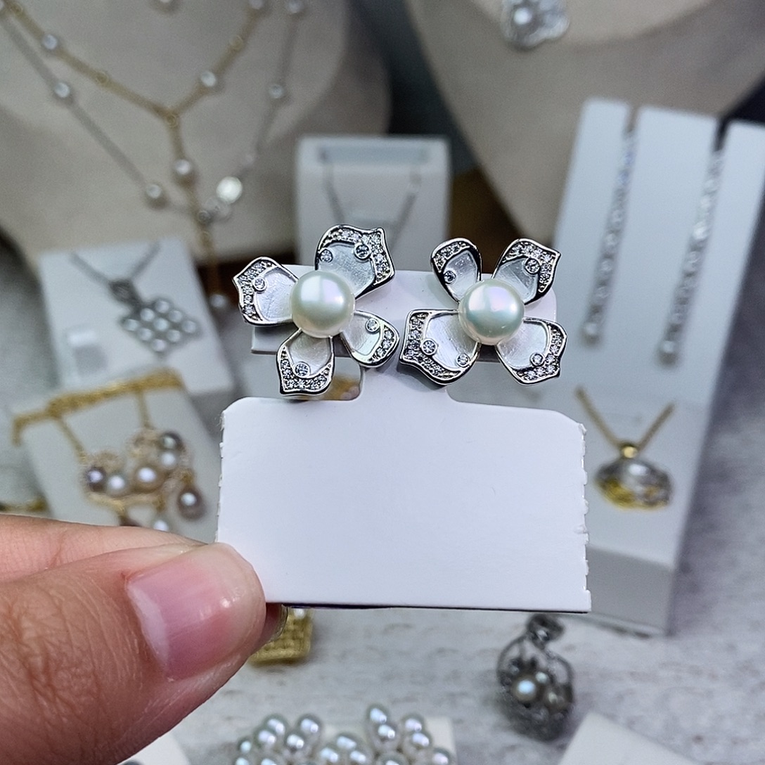 耳饰银S925镶嵌淡水珍珠