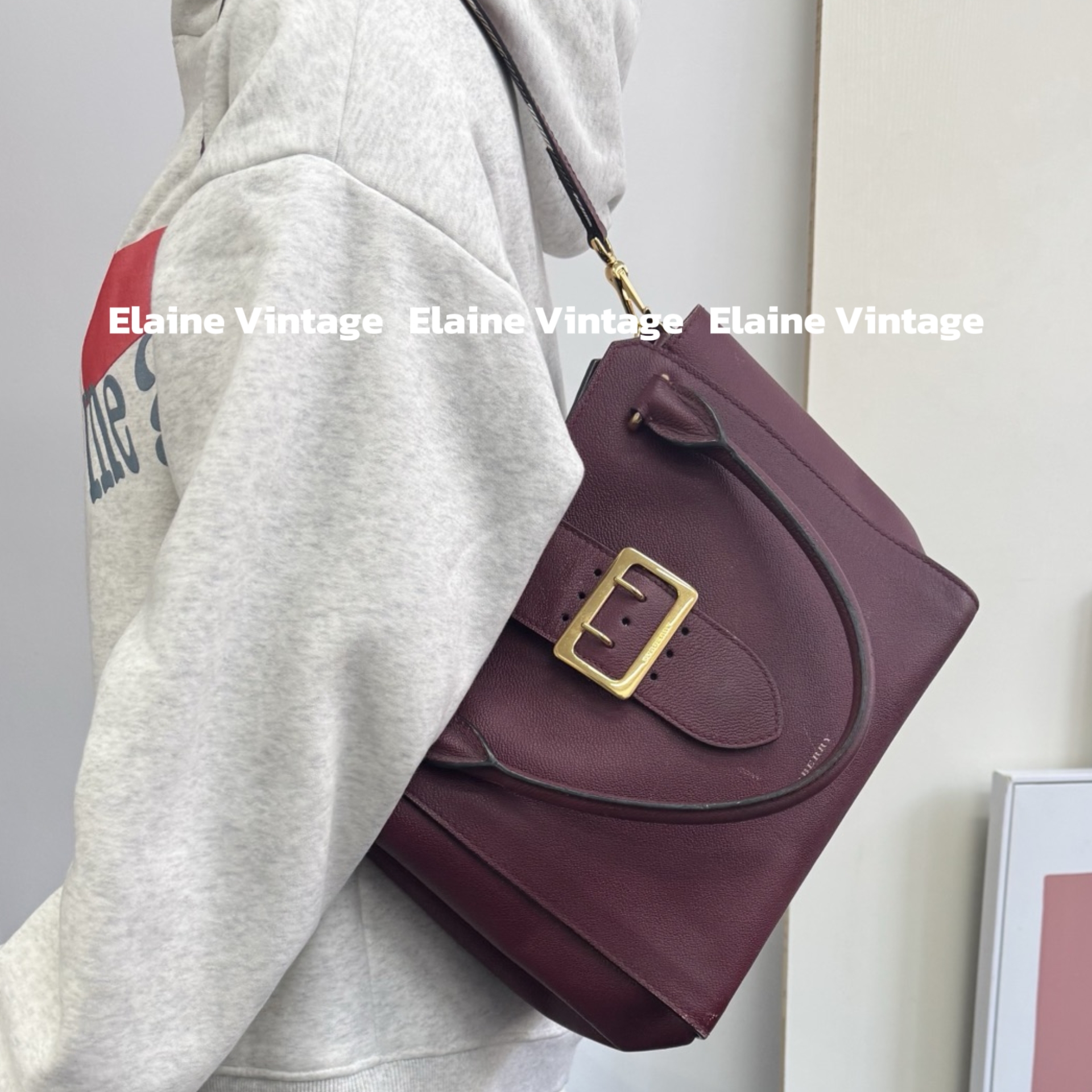 95新 BURBERRY/博柏利 The Buckle深红色皮革托特搭扣包30cm/Y957