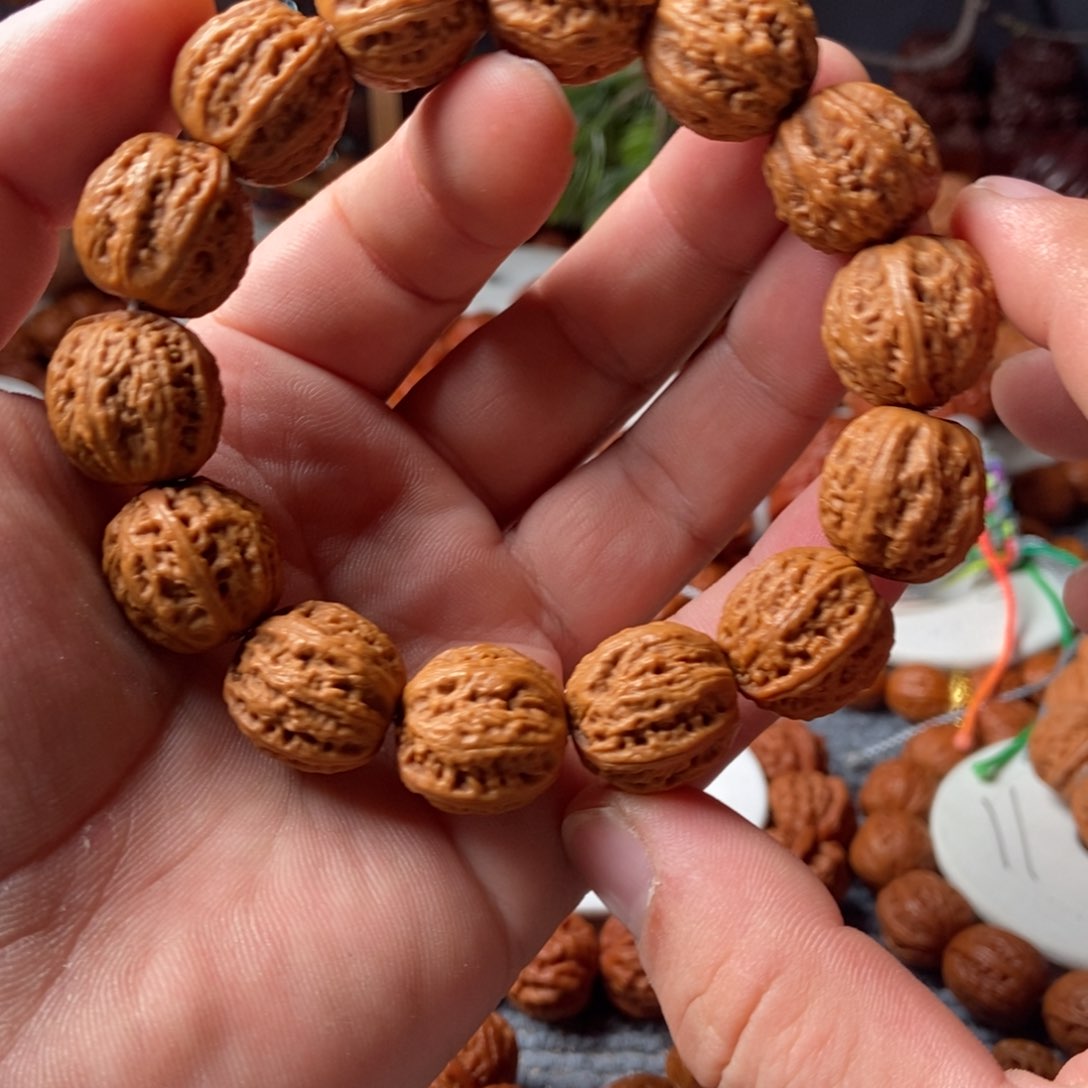 文玩核桃手串八棱手串