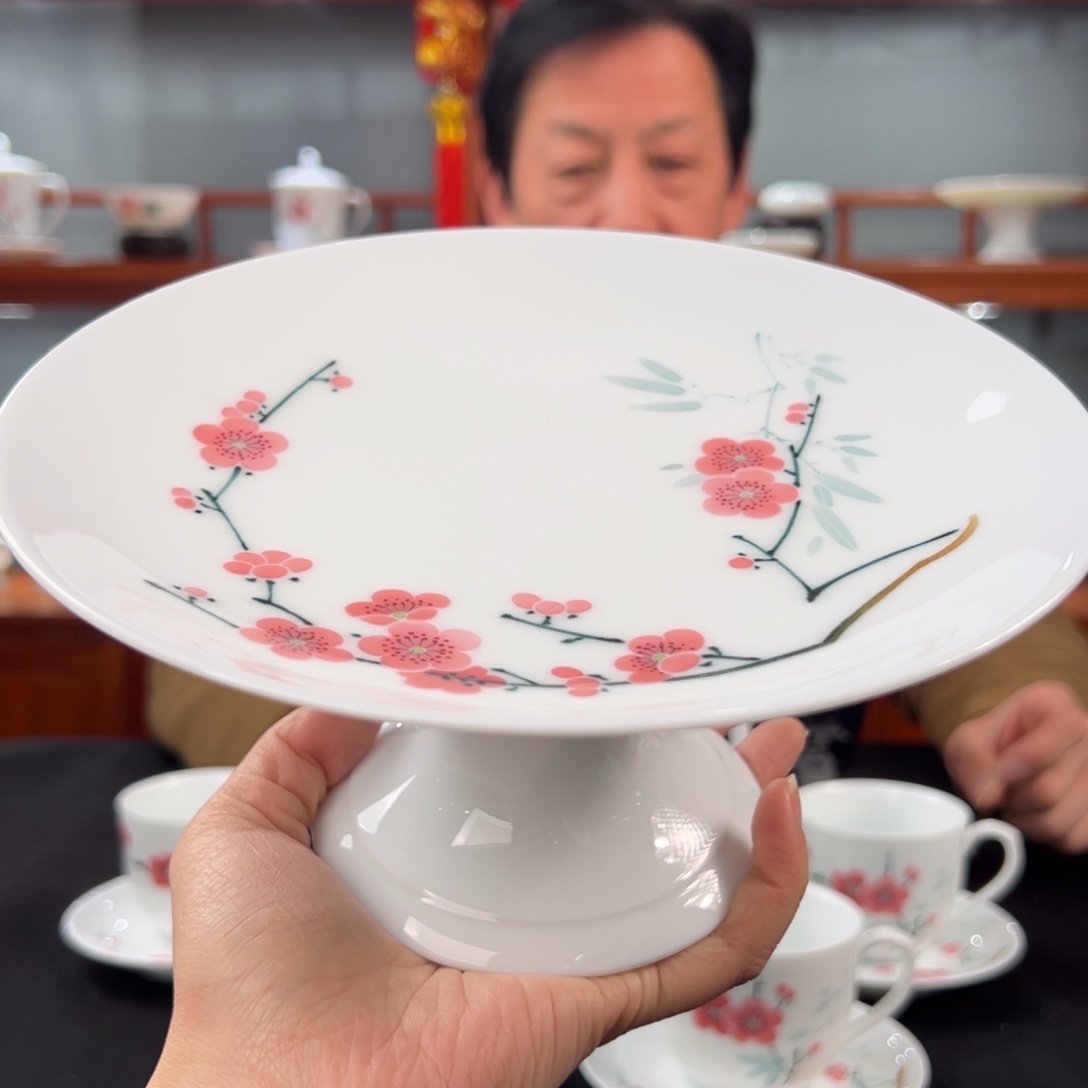 翠竹红梅果托二级品