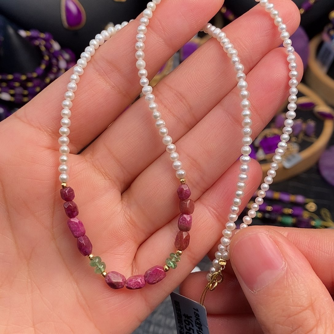 苏纪石（舒俱来）项链18K金镶嵌