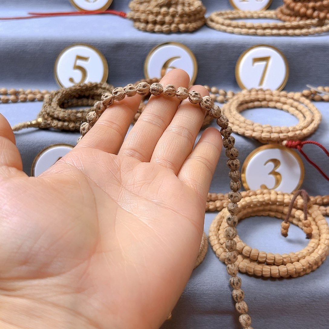 柏香籽/百香籽手串青****售