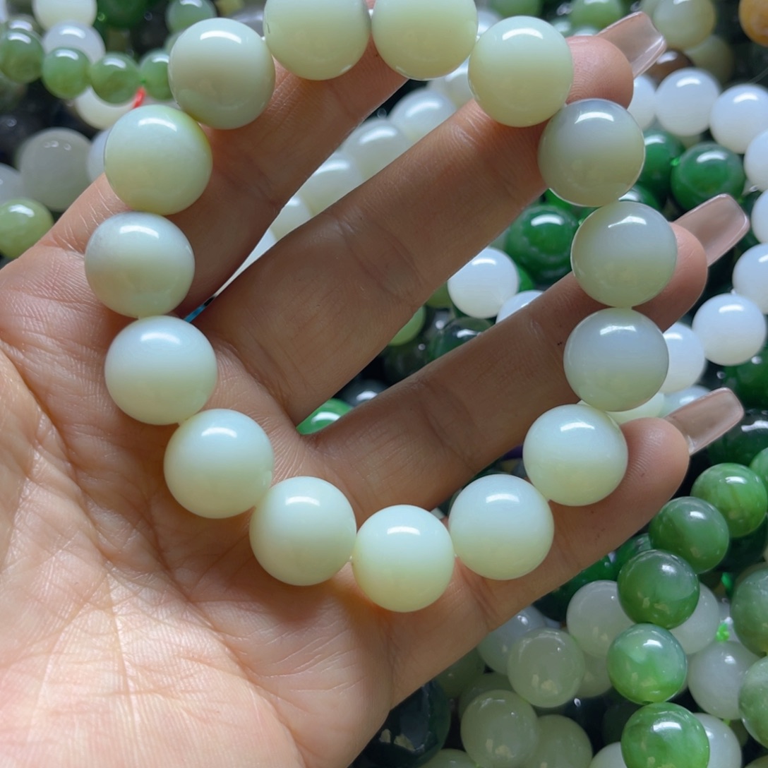 和田玉手链未镶嵌