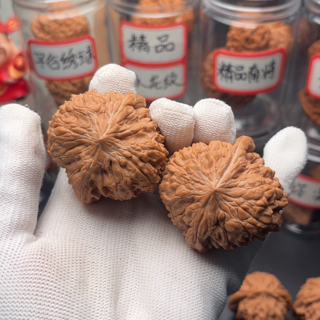 把件文玩核桃46精品和尚头