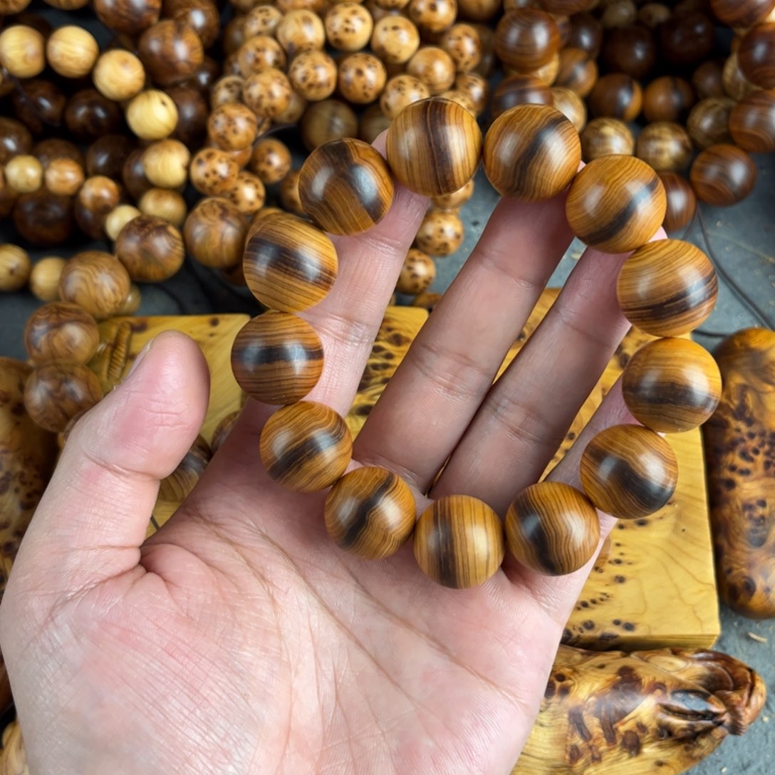 我***的其他柏木（崖柏）1.8