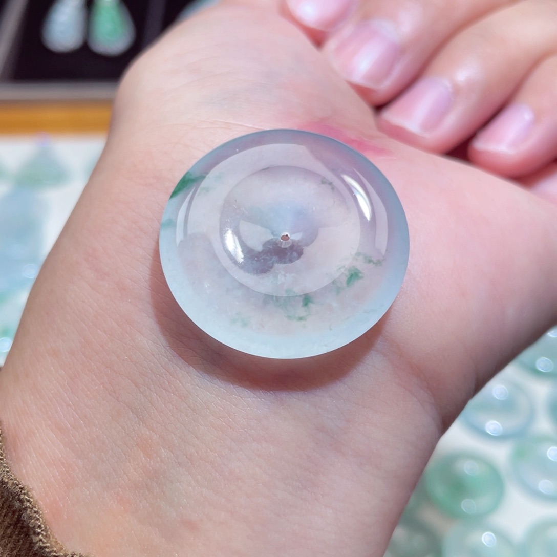 颈饰未镶嵌翡翠扣子