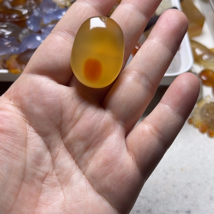 玛瑙/玉髓颈饰未镶嵌晨****54401