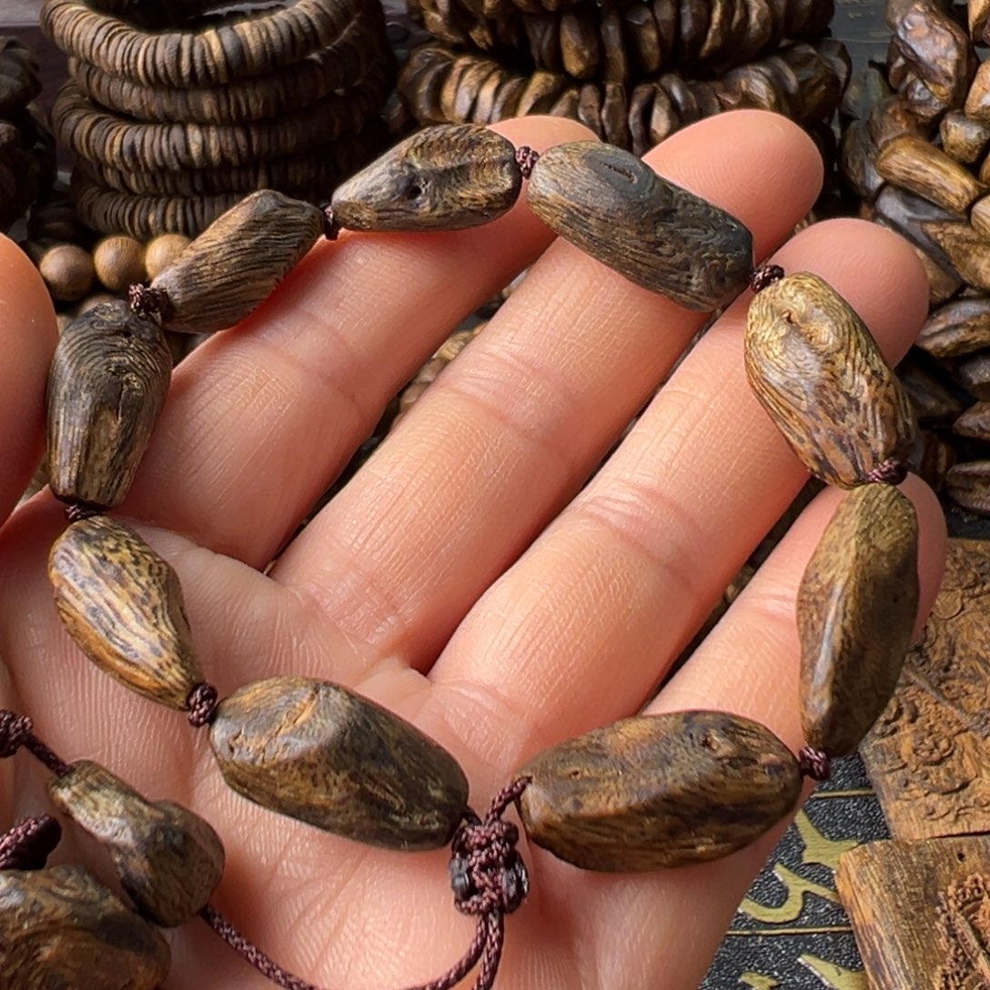 沉香手串奇楠树丁单圈