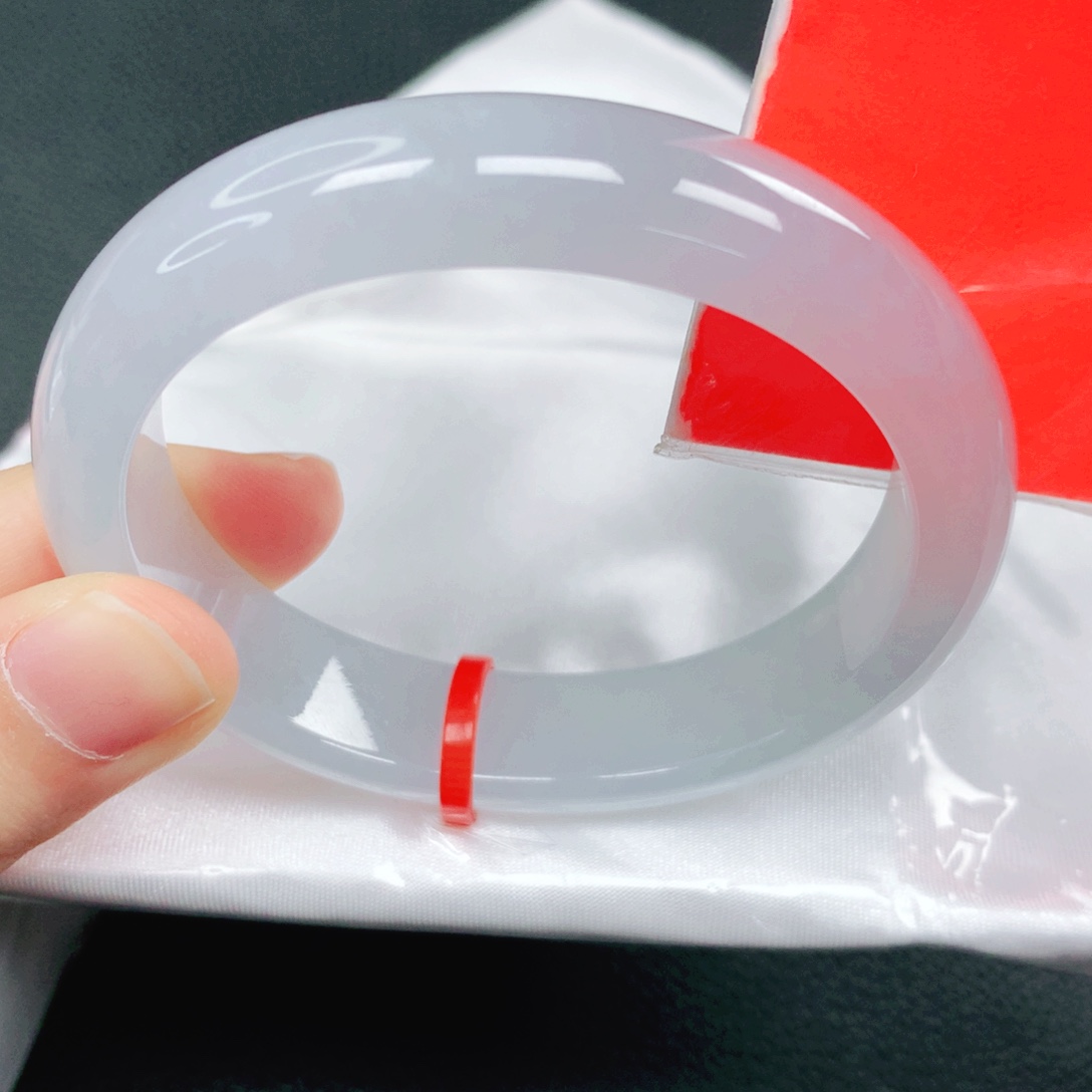 翡翠未镶嵌手镯52圈口贵妃