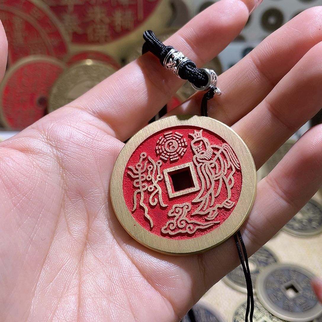 铜铜现代仿制工艺品花钱