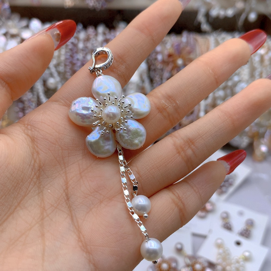 银S925镶嵌淡水珍珠耳饰静*