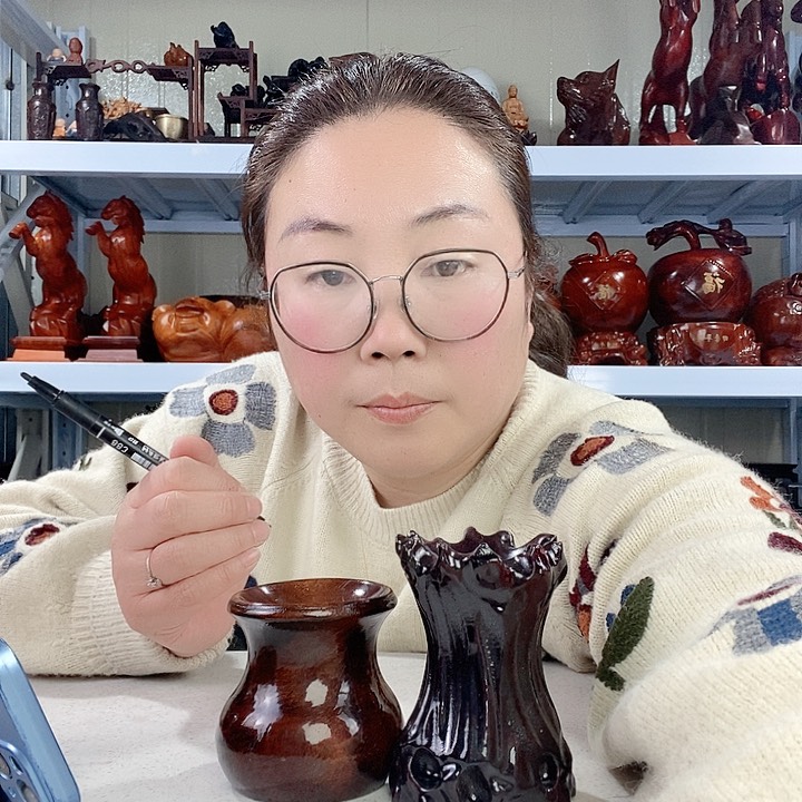 木胡桃木，黑檀木，花梨木