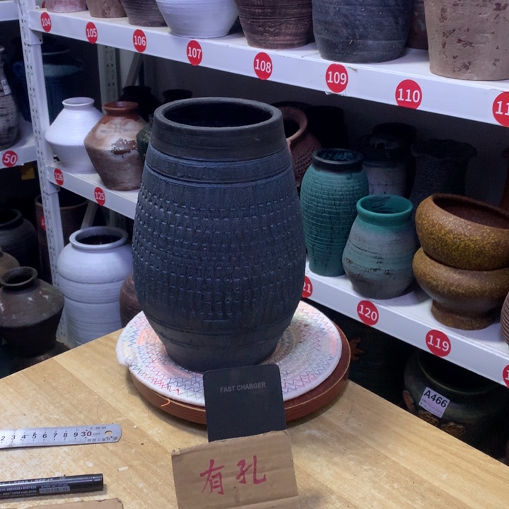 【闪购商品】红陶底部有孔