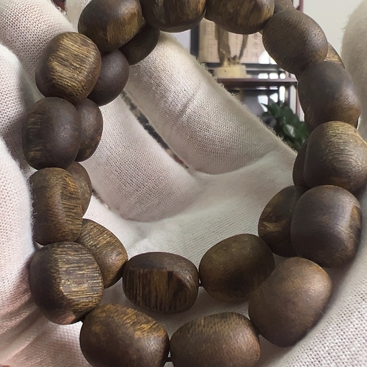 沉香碎屑沉香沉香留疤多样性发货一条1.3规格13克加