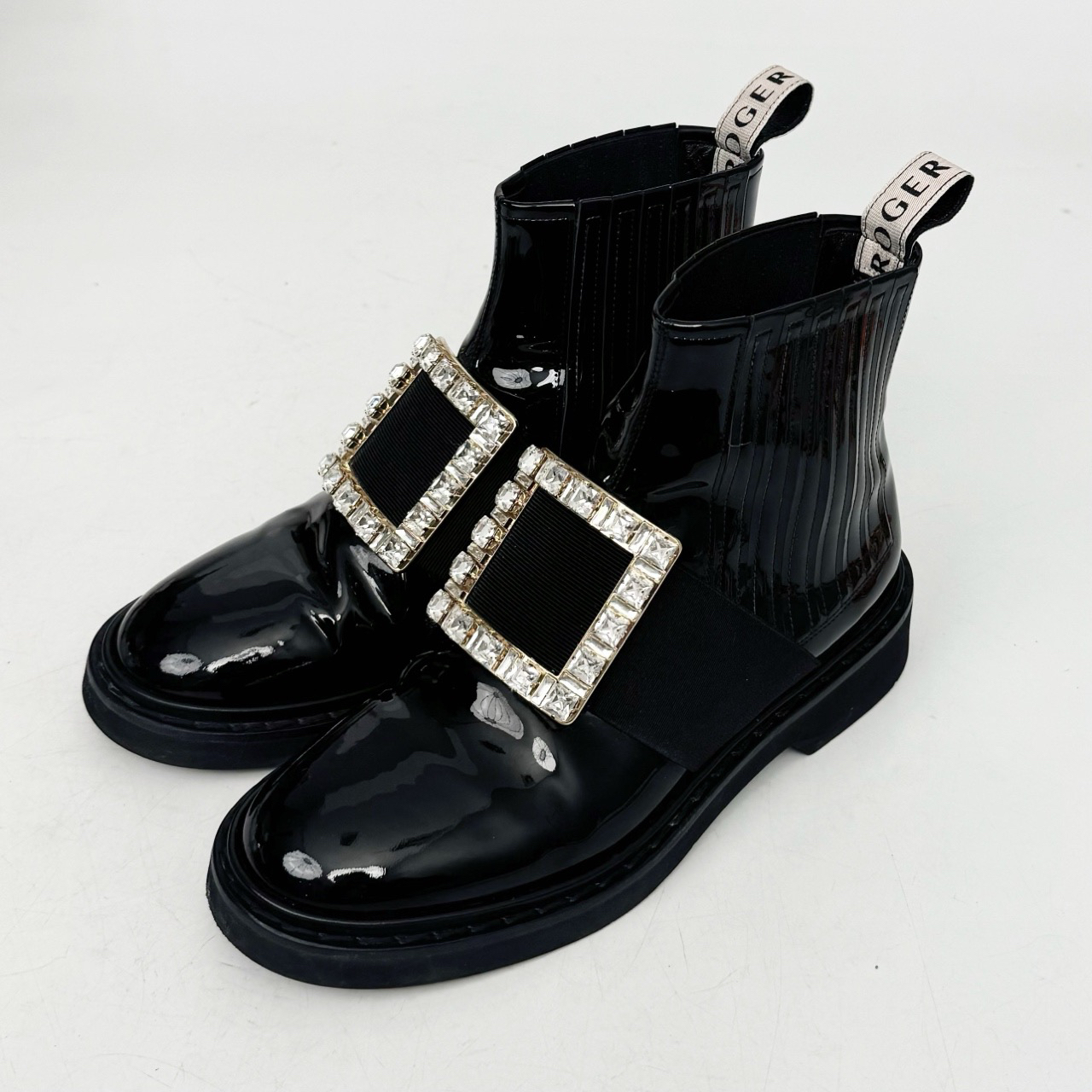 99新 Roger Vivier/罗杰·维威耶 35.5码/37.5码/方扣满钻马丁靴