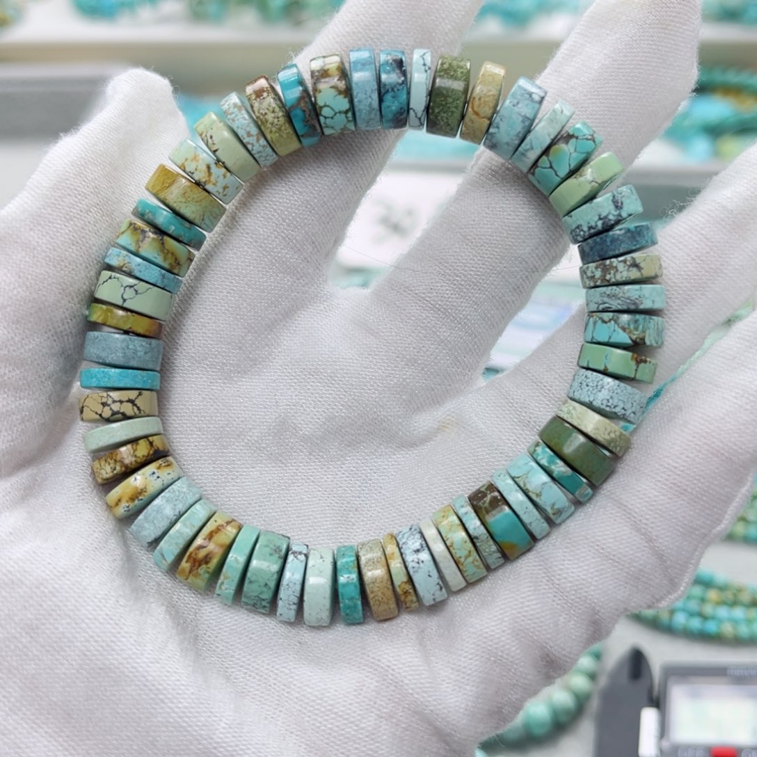 绿松石绿松石未镶嵌