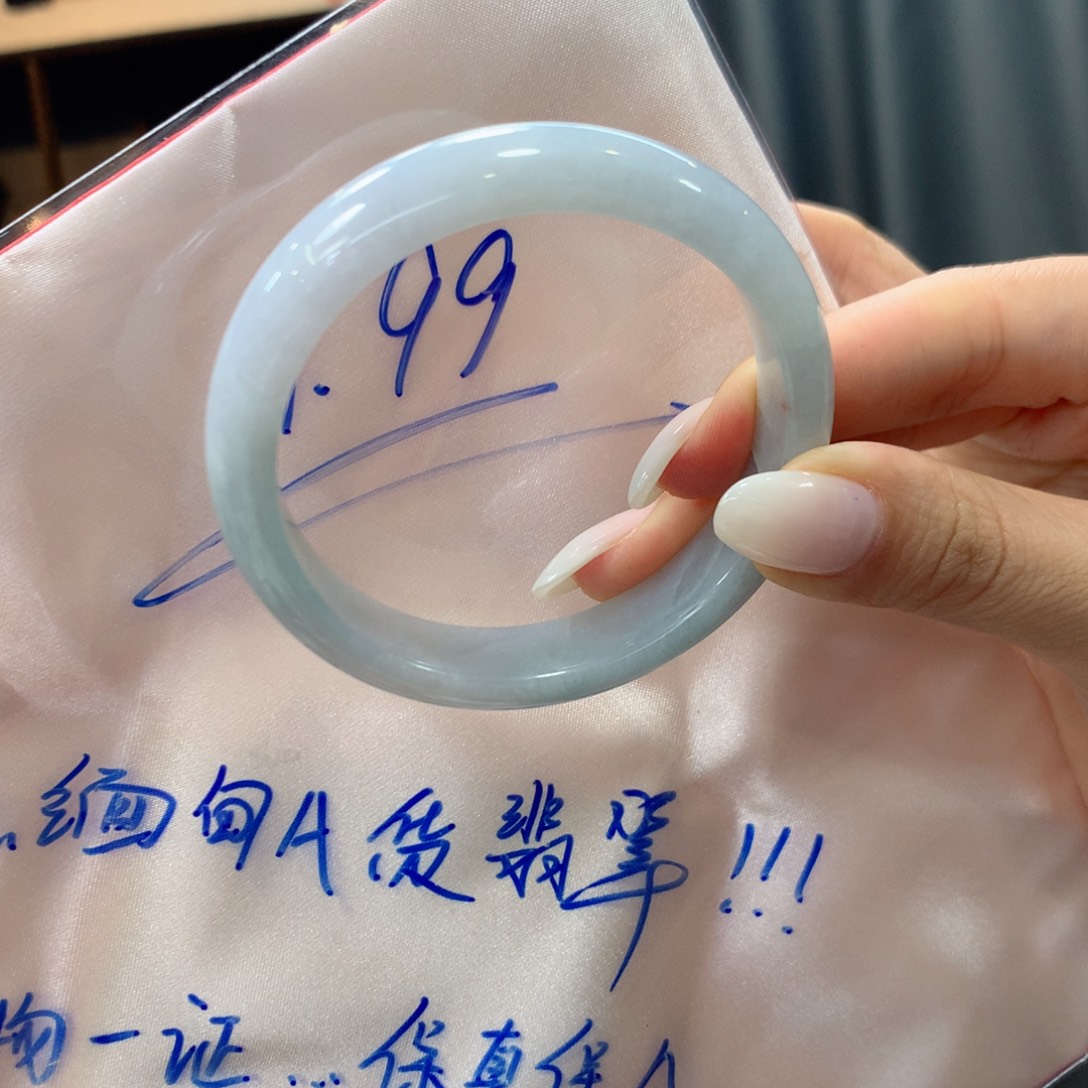 *****翡翠未镶嵌手镯翡翠