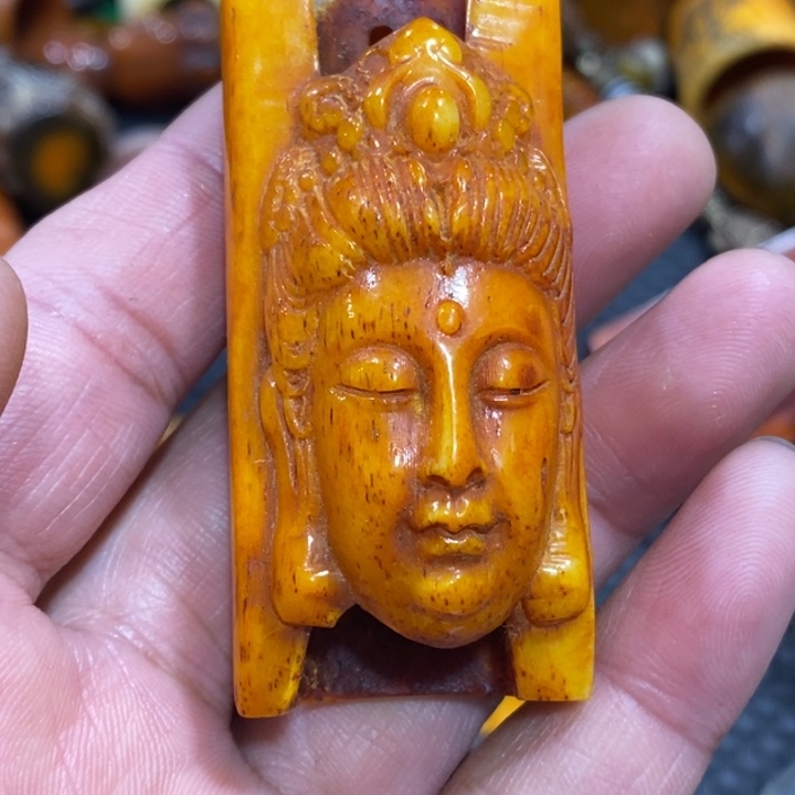 滴血莲花菩提吊坠