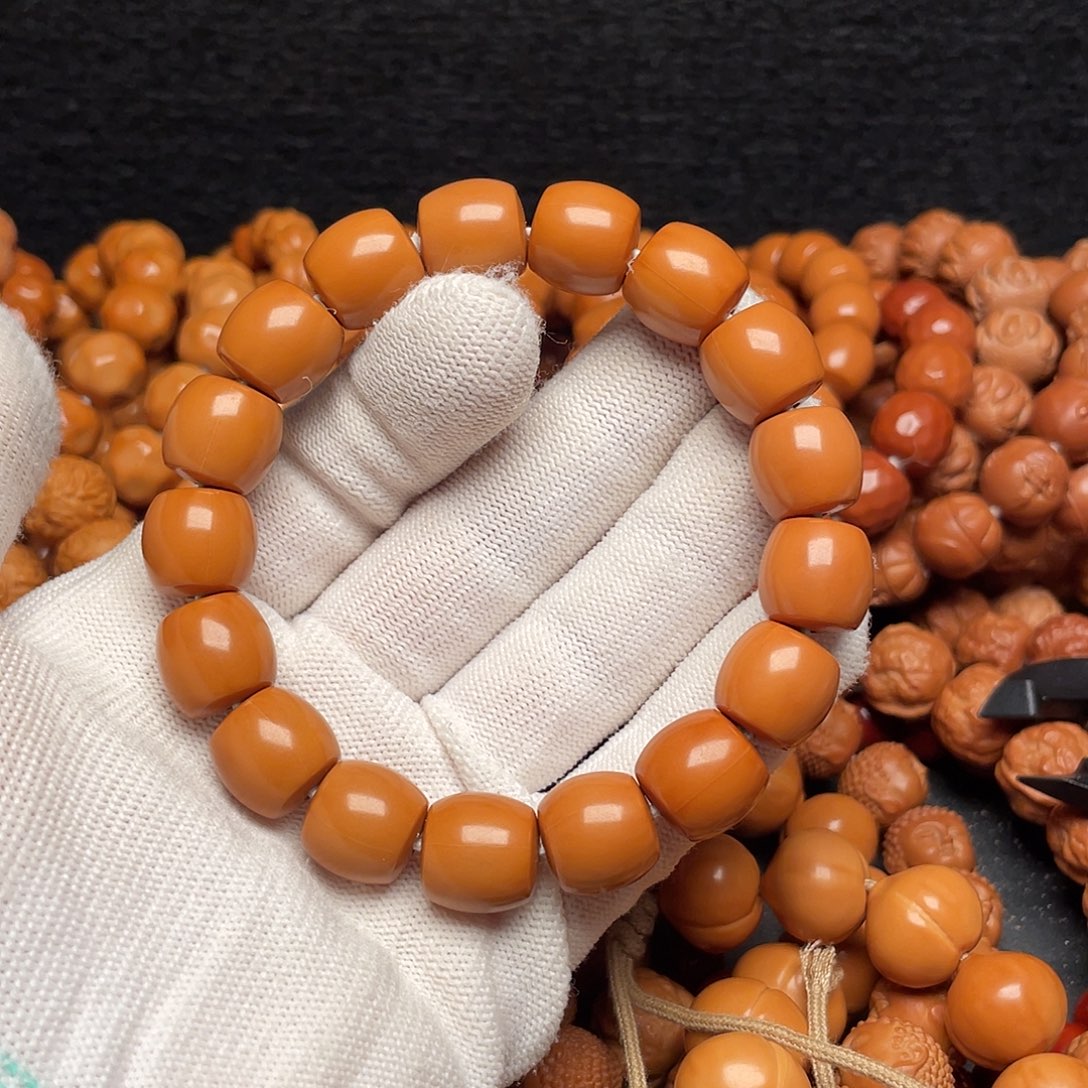 吊坠猴头核桃直切