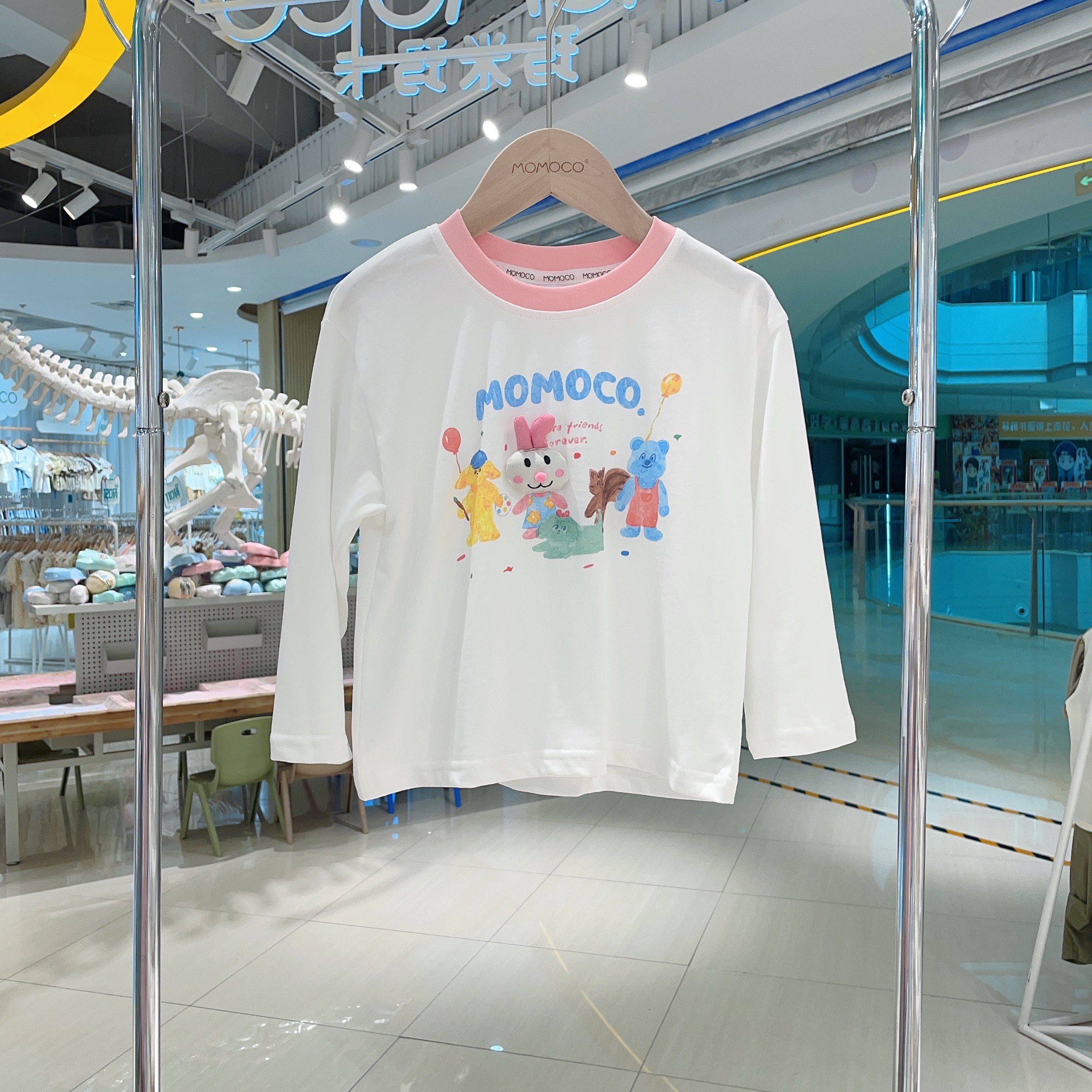 MOMOCO2025款秋季女童甜美卡通印花立体玩偶T恤77780235004