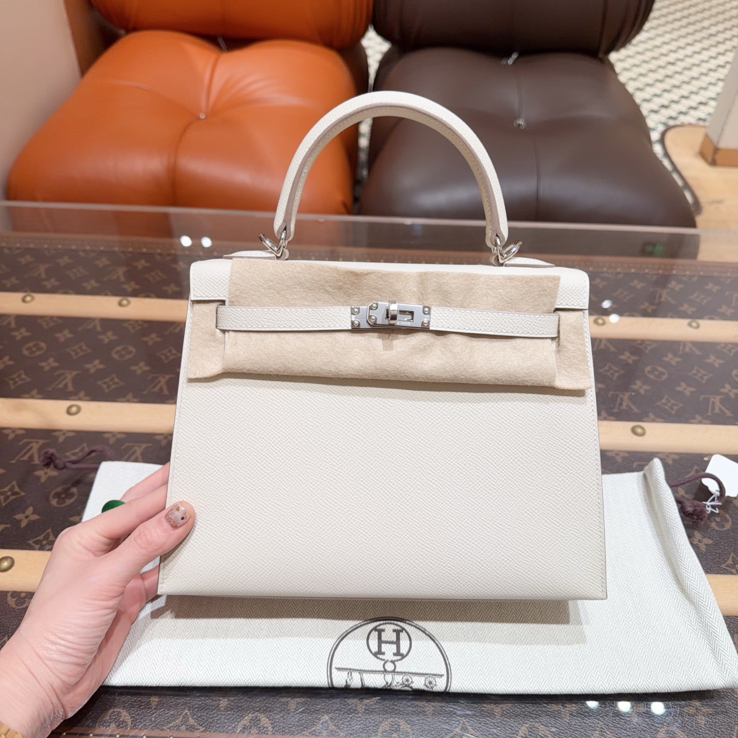 未使用 Hermes/爱马仕 kelly25 奶昔白 银扣 e皮 K刻！国专大全套！