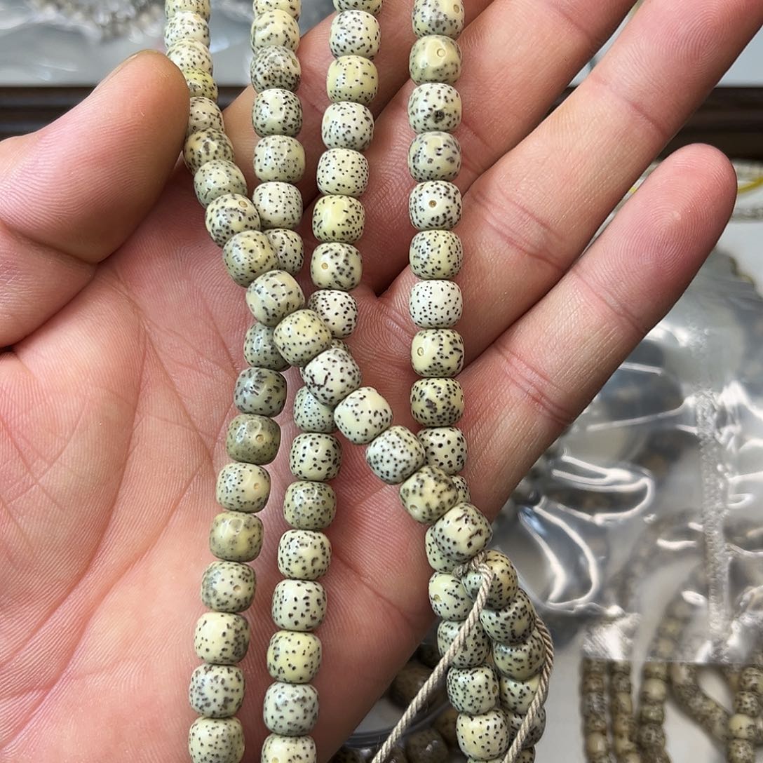 吊坠星月菩提5889