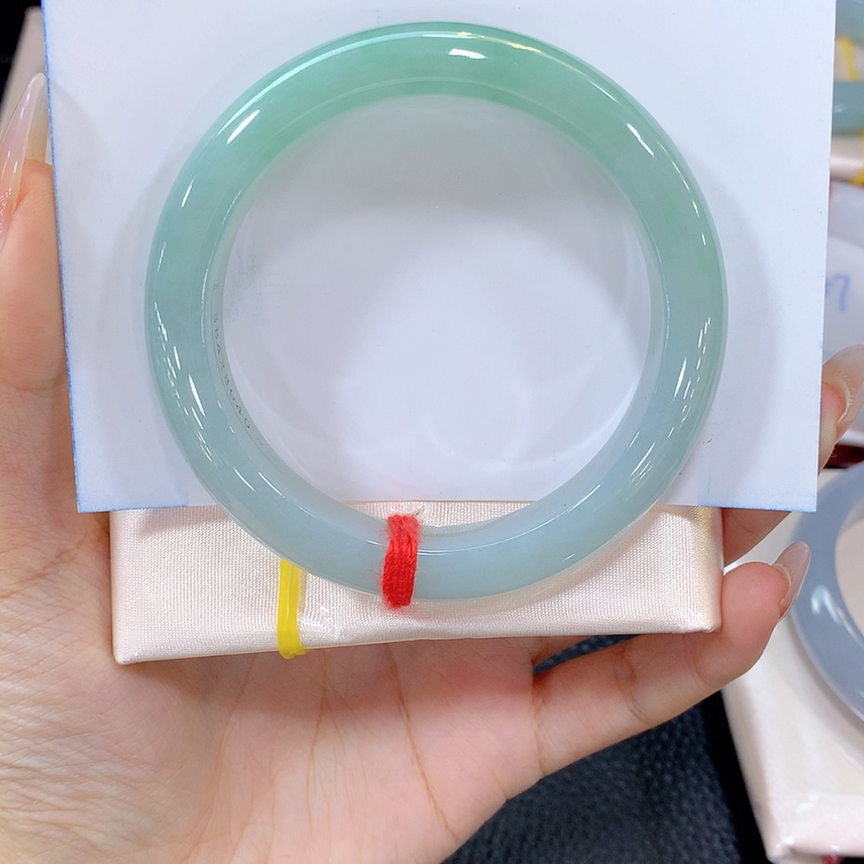 【闪购商品】未镶嵌手镯翡翠天然缅甸翡翠A货手镯