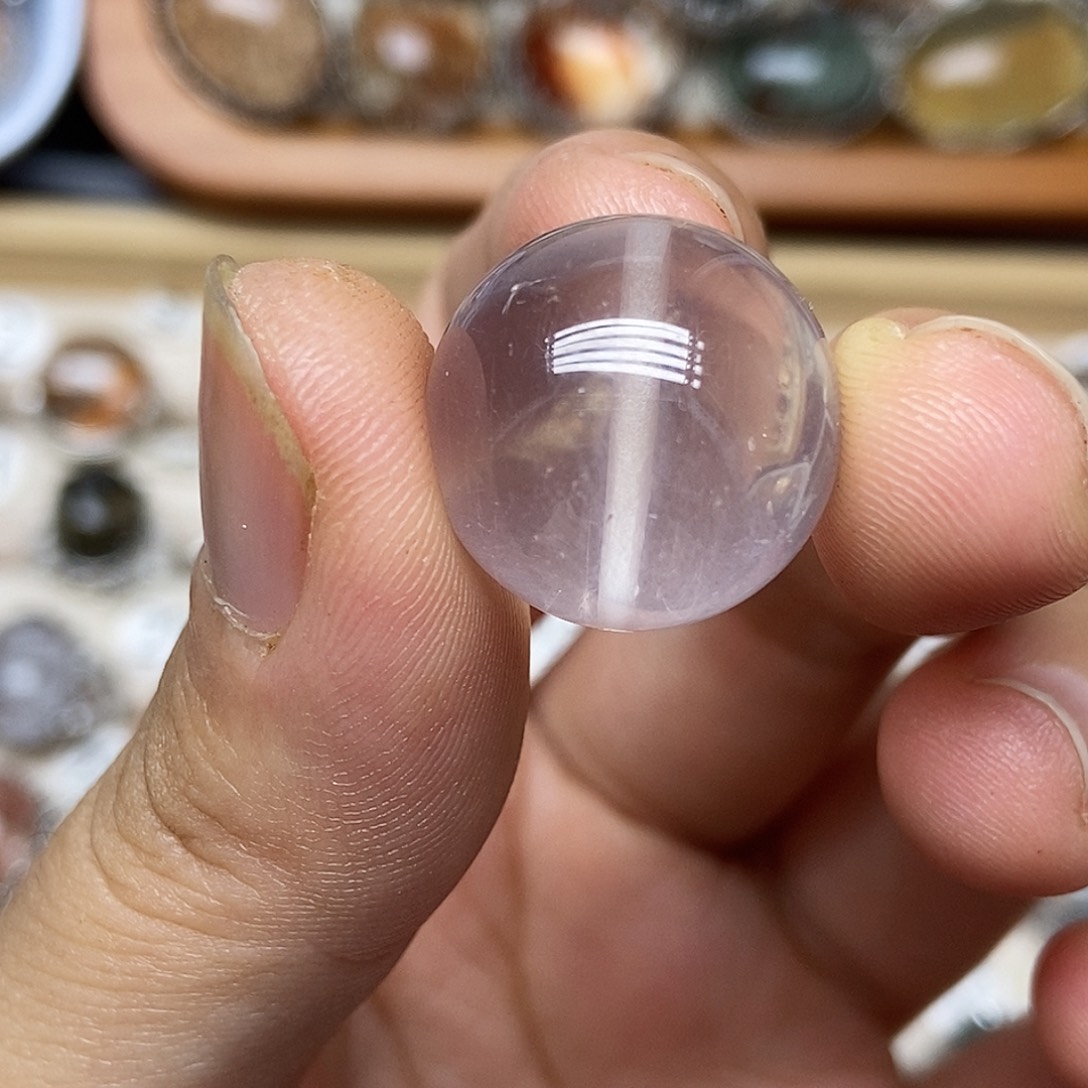 未镶嵌水晶颈饰水晶