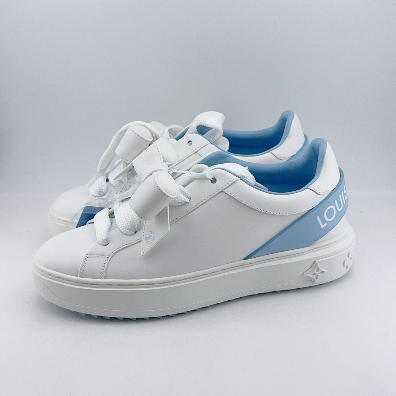 全新未使用 LouisVuitton/路易威登 36.5-39.5码/蓝白蝴蝶结板鞋