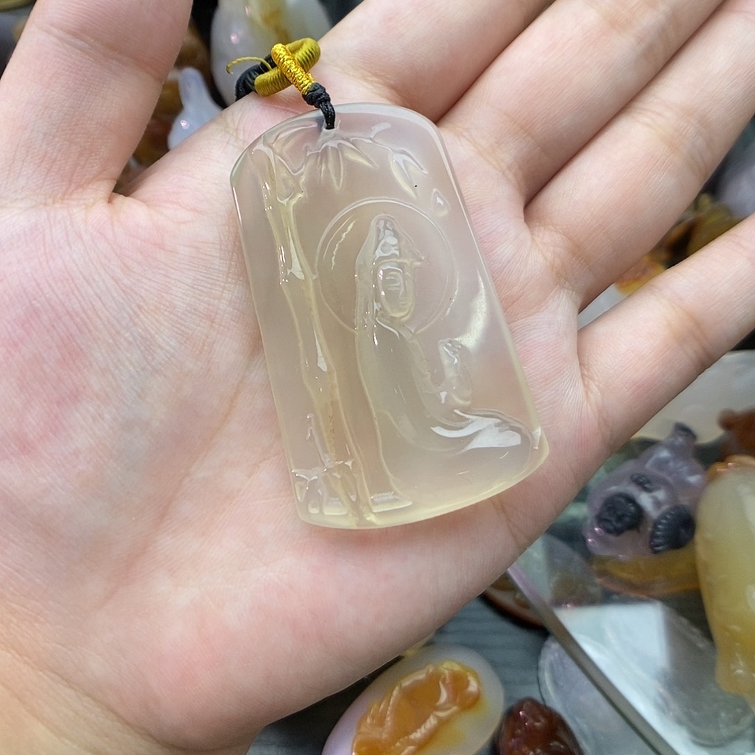 玛瑙/玉髓未镶嵌颈饰