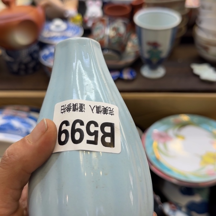 瓷片w**g哈哈哈哈哈哈哈哈