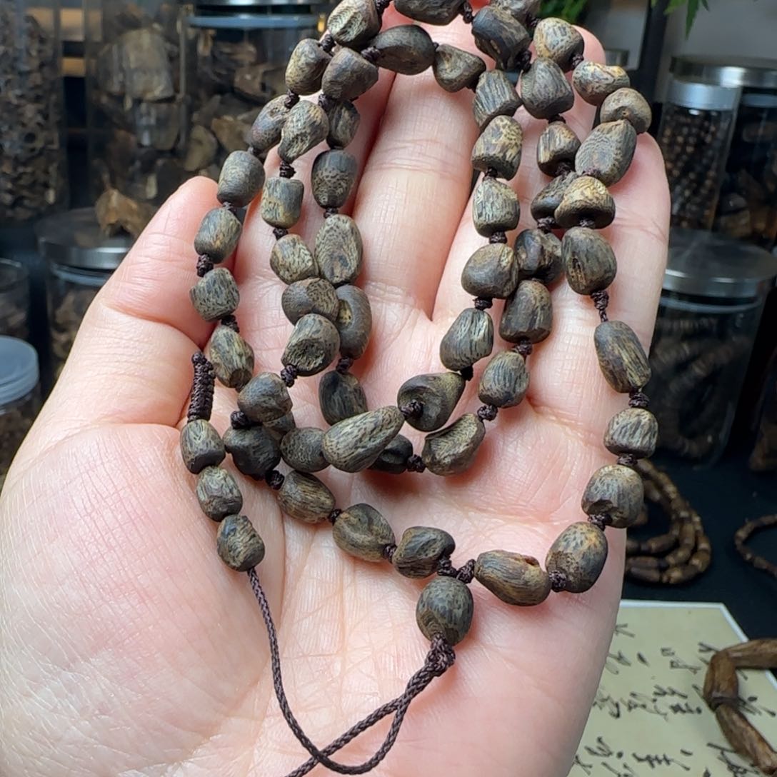 沉香沉香碎屑沉水奇楠老料树丁随型多圈17+