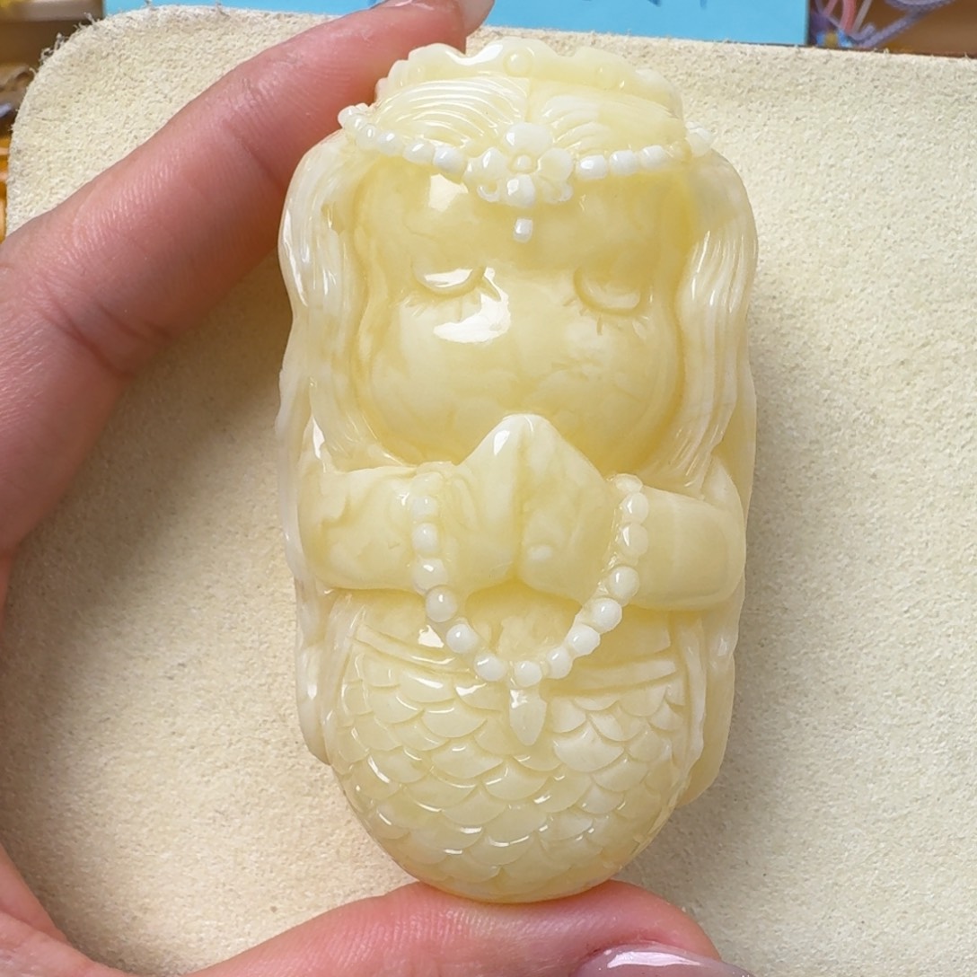 蜜蜡吊坠(赠链)未镶嵌