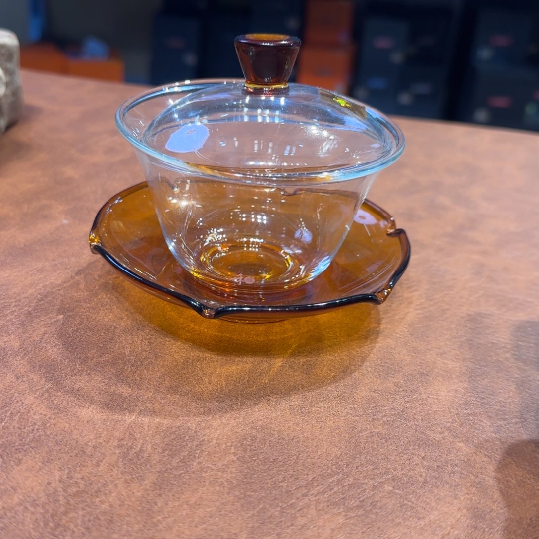 禾器荷叶盖碗琥珀色